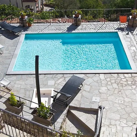 Chiarina Apartman *
