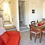 Chiarina شقة *