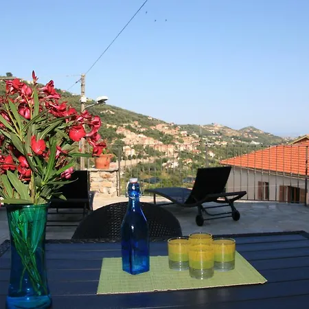 Chiarina Apartment *