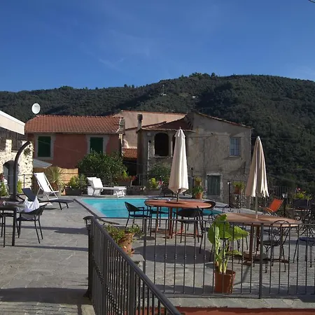 Chiarina Apartment *